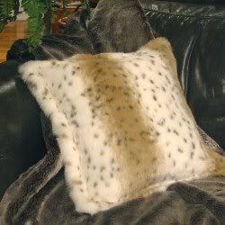 Lynx Jacquard Animal Print Pillow Cover