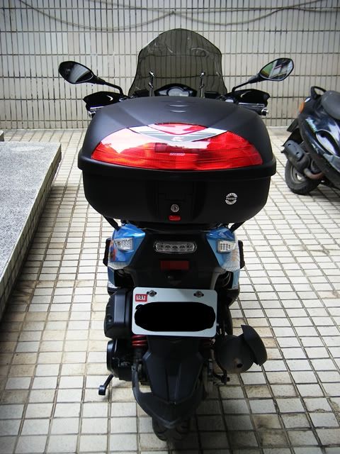 RV180euro後箱選購問題(後架補強完畢,選購GIVI E450箱子)6828||小老婆汽機車資訊網