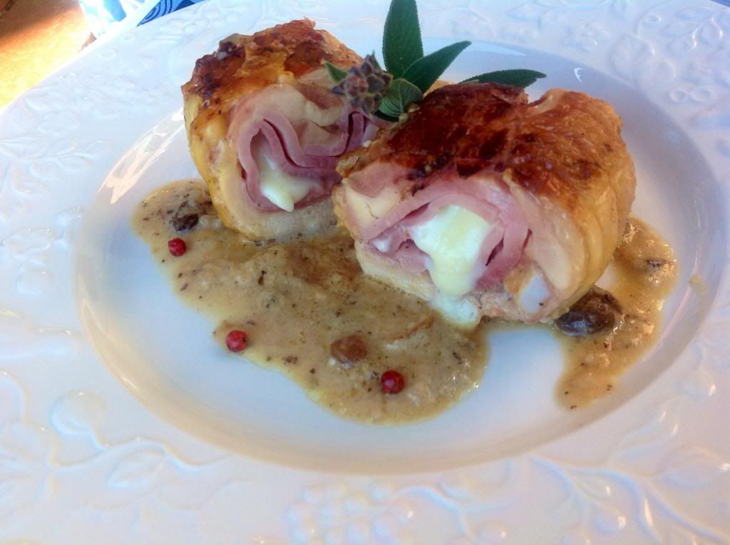 rollo de pollo photo rolodepolloconalmendrassalviapasasypimientarosa_zps6ec5f34f.jpg