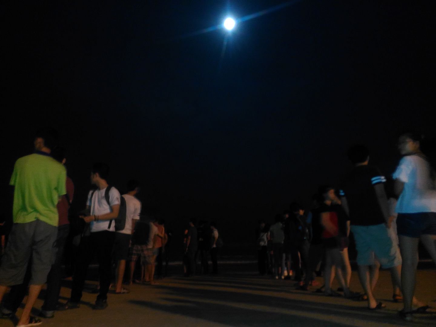 P_20160916_200228_zpsxfdldjpm - Quan sát Mặt Trăng đêm trung thu 2016