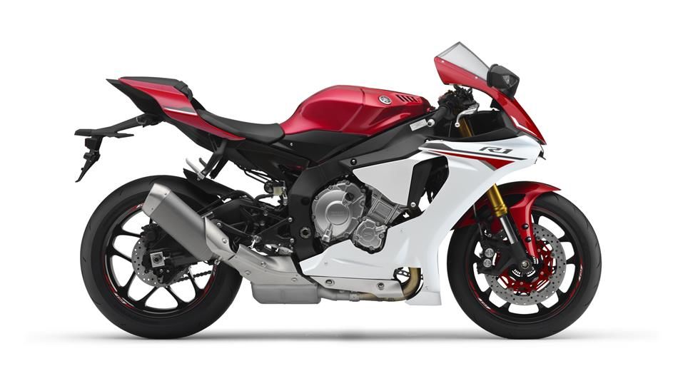 2015-Yamaha-YZF-R1-EU-Racing-Red-Studio-002_zpsce7d340c.jpg