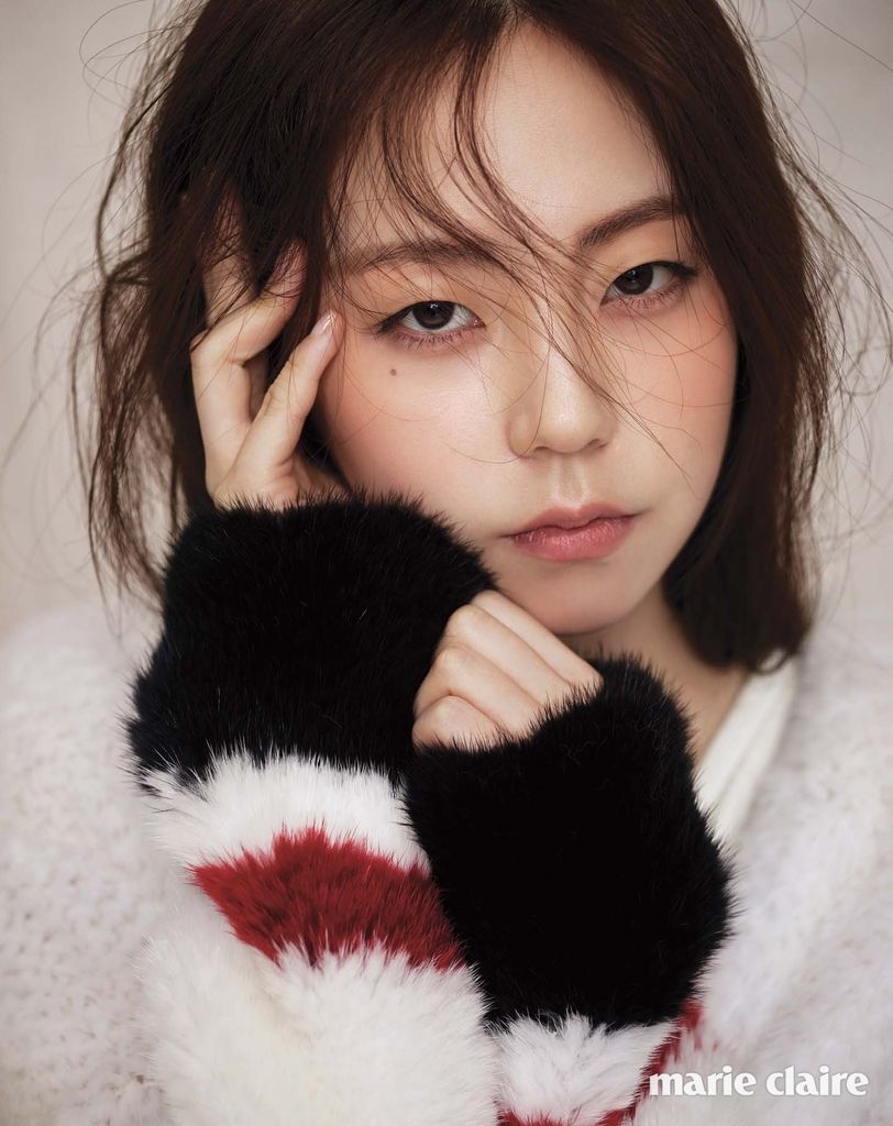  photo Ahn So-hee for Marie Claire Korea  1_zpshmya7kfj.jpg