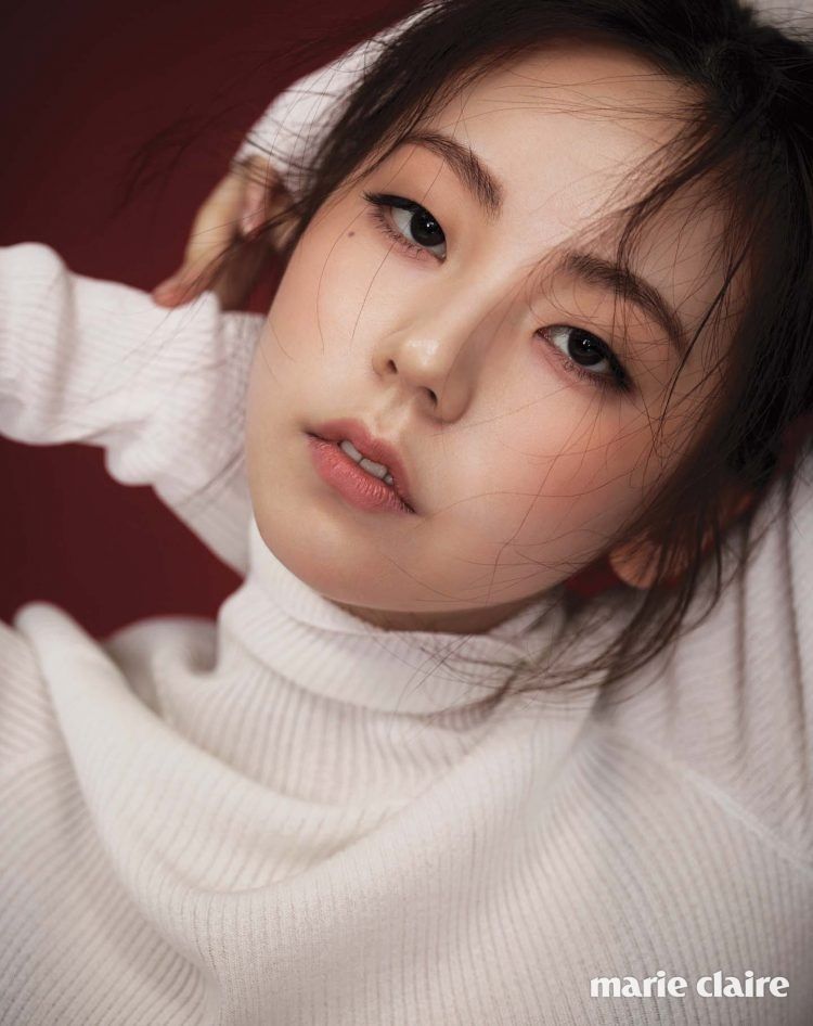  photo Ahn So-hee for Marie Claire Korea  4_zps7o3snh05.jpg