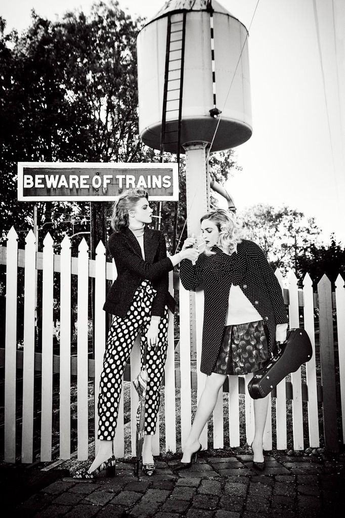  photo Frances Coombe  Anastasia Ivanova by Ellen von Unwerth for Vogue Italia September 2015 7_zps73wceigi.jpg