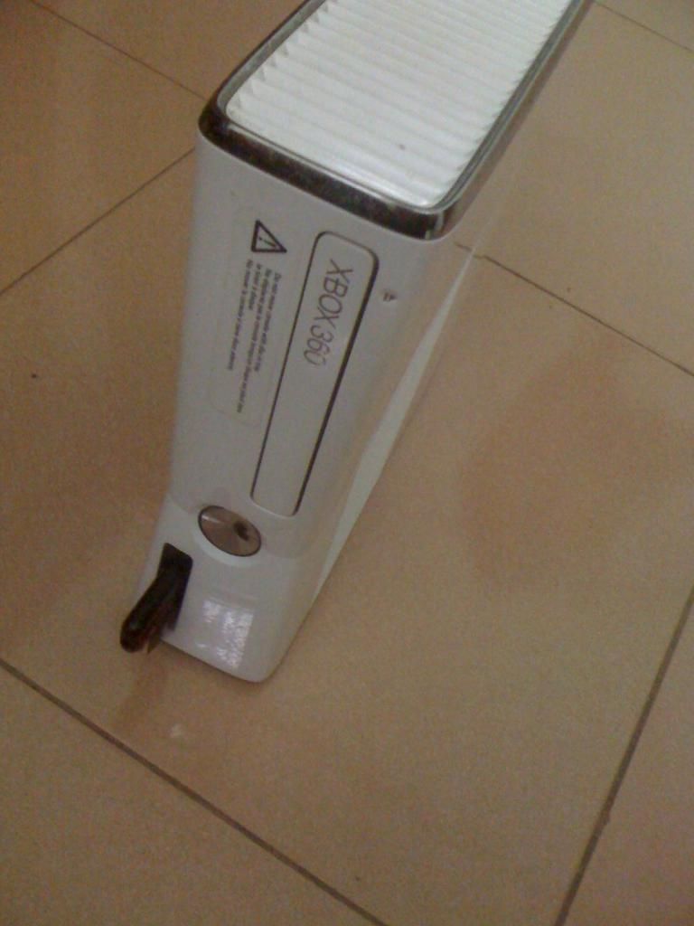 Bán Xbox 360 đã hack Xkey - 6