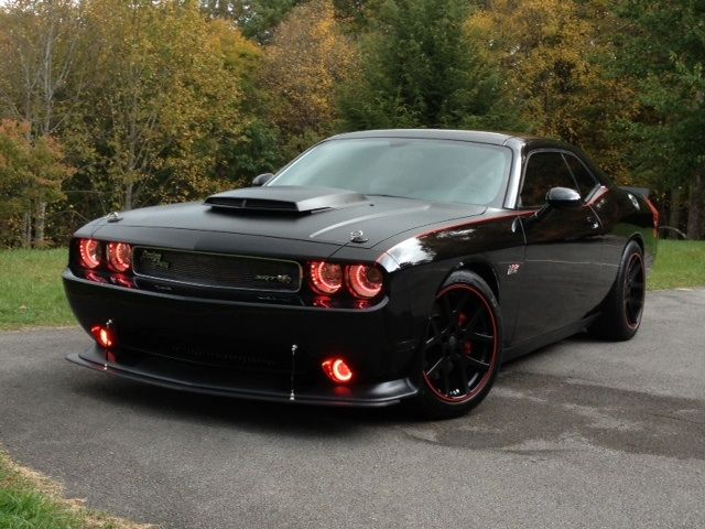 Pics of Killer Bee - Dodge Challenger Forum: Challenger & SRT8 Forums